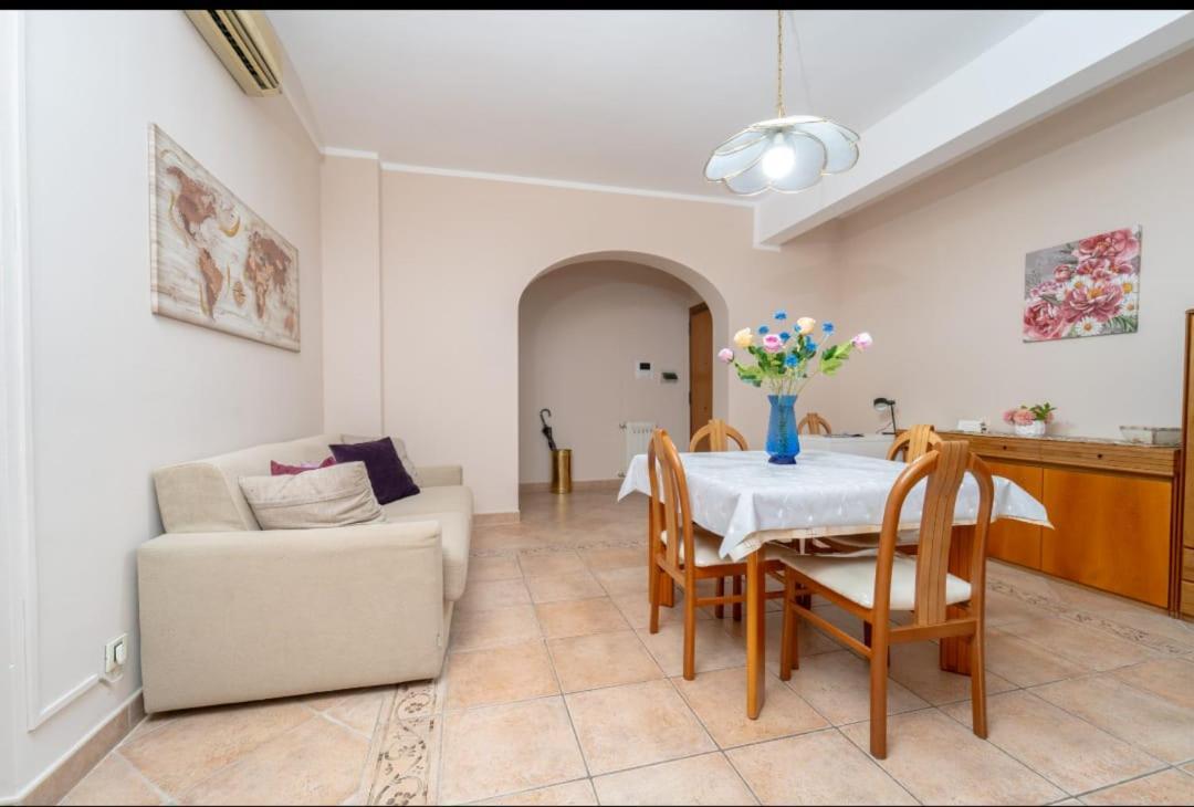 La Casa Di Ada Appartement Tivoli Buitenkant foto